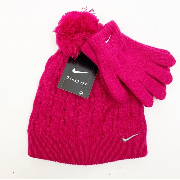 Nike Other - Nike Girls Winter Accessories Set Pom Hat & Gloves
